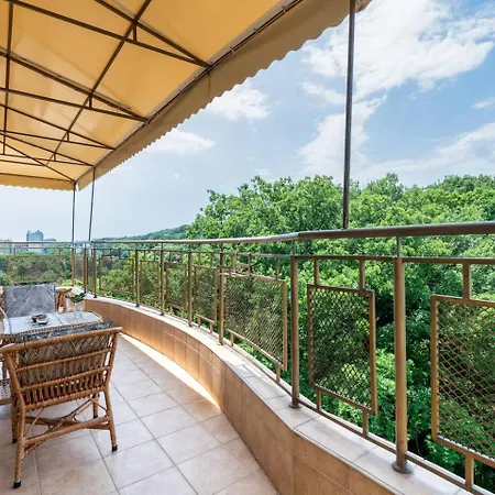 Spacious In Golden Sands Apartment Varna