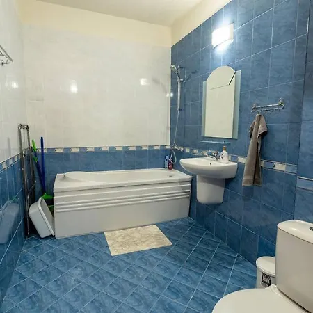 Apartment Spacious In Golden Sands Varna